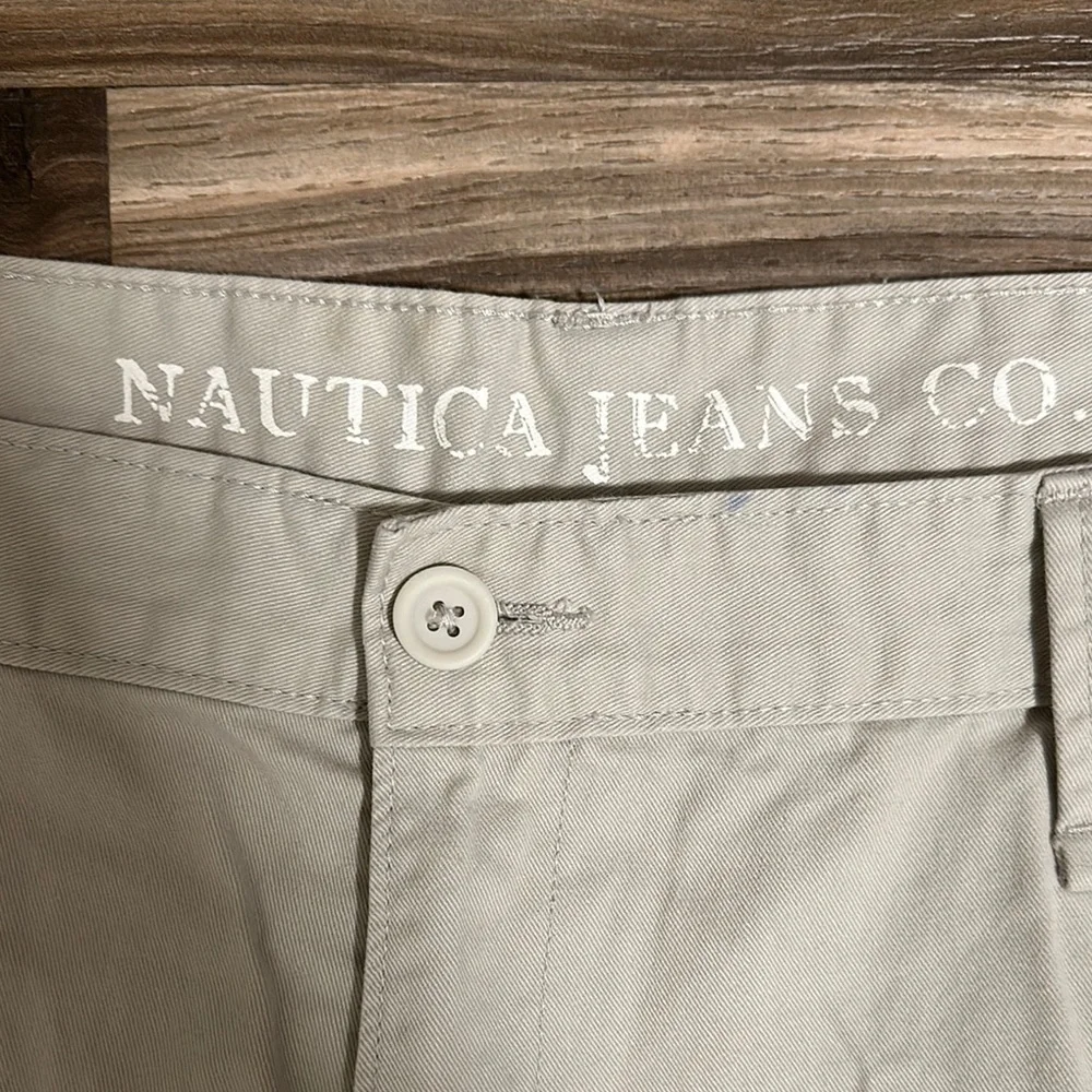 Nautica Jeans Co. Cargo Shorts Men's Size 42W Beige White 100% Cotton